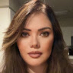 Meet your Posher, Mariel